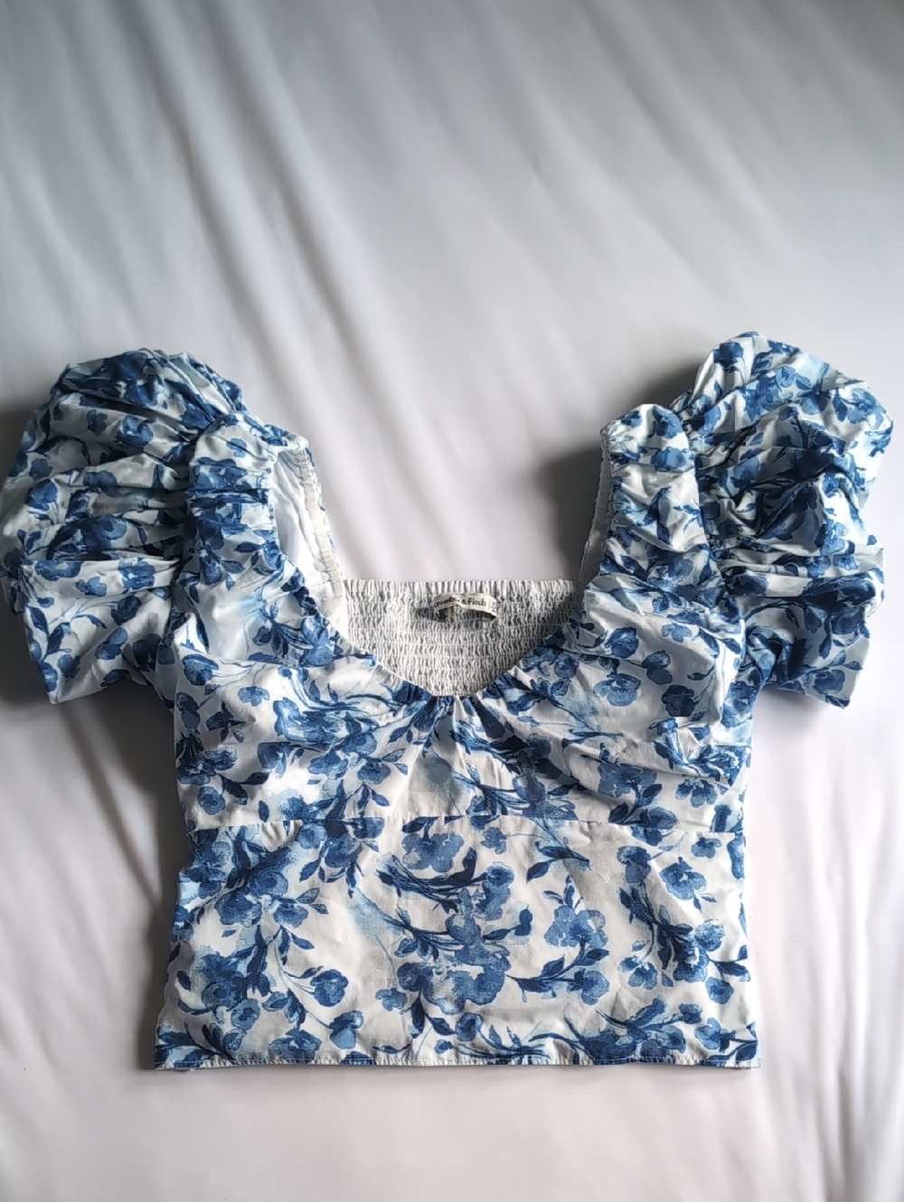 Abercrombie & Fitch White Crop Top with Blue Floral Print